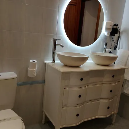 Hostal Docar-2