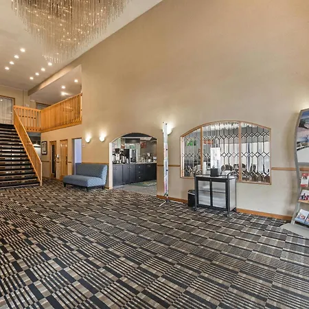 Quality Inn & Suites Portage Central-3