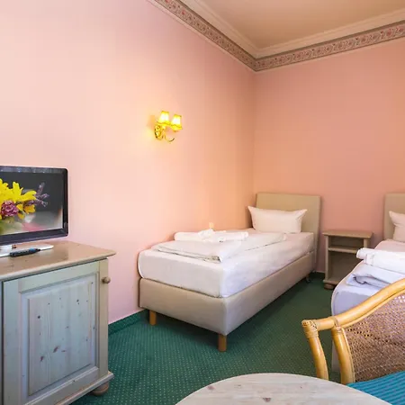 Hotel Sonneneck-3