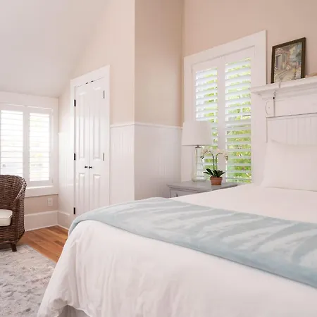 Marginal Way House-3
