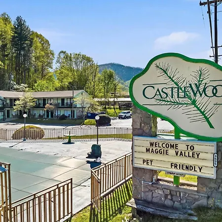 Castlewood Inn-2