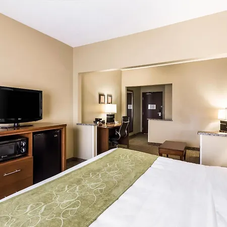 Comfort Suites Sioux Falls Mall District-3