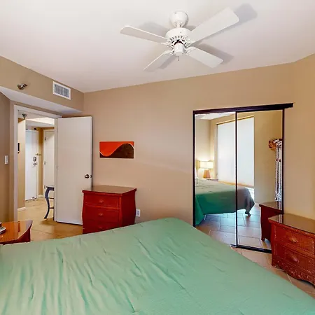 Pelican Pointe 1506-3