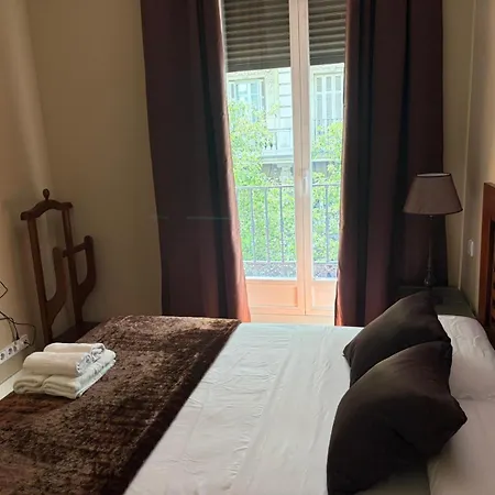Hostal Arenal Madrid-3