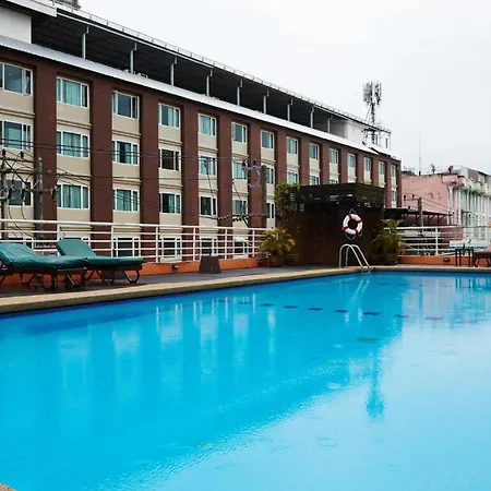 Eastiny Plaza Hotel-3