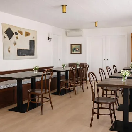 The Herondale Hotel-2