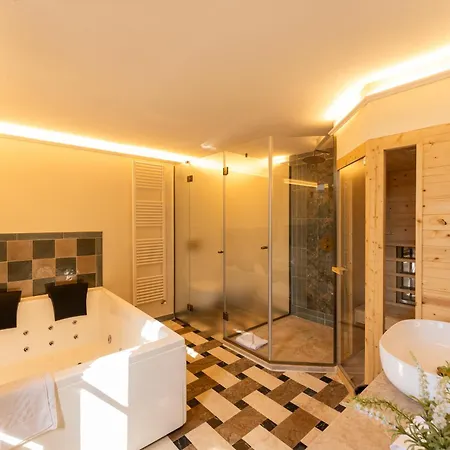 Borgo San Luigi-3