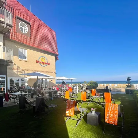 Strandhotel Grömitz-3