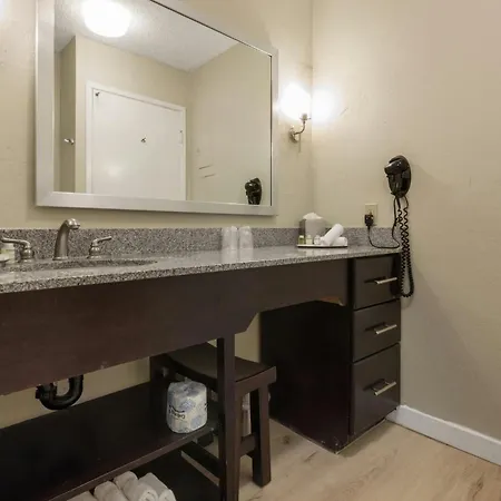 Plantation Hale Suites-2
