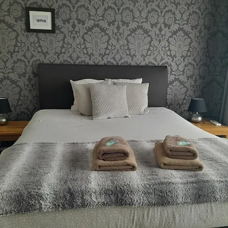 Juliette'S-3