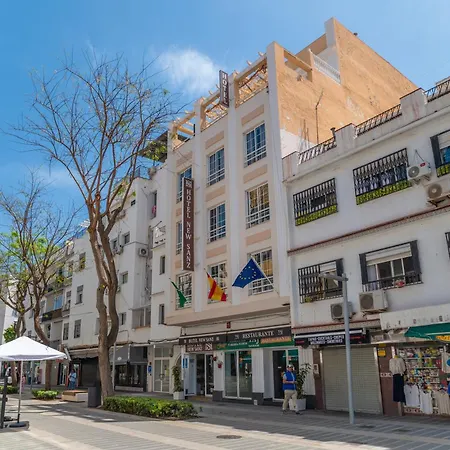 Ella Torremolinos Centro-2