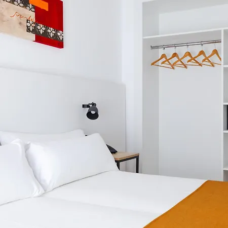 Hotel Miami Calella - El de siempre, como nunca-3
