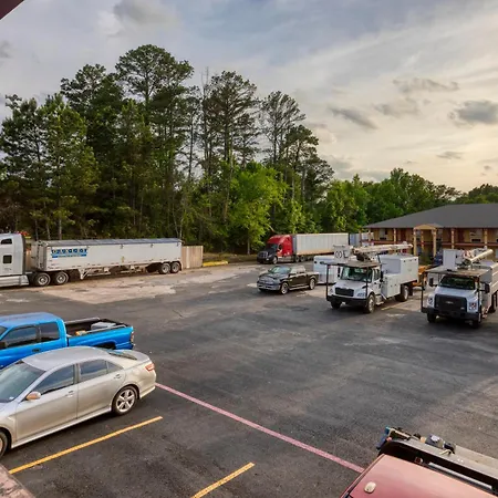 Executive Inn & Suites-2