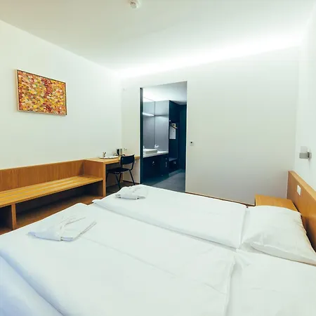 Hotel By Hyve Basel-2
