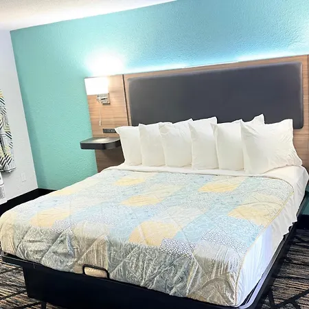 Cedar Hill Lodge-3