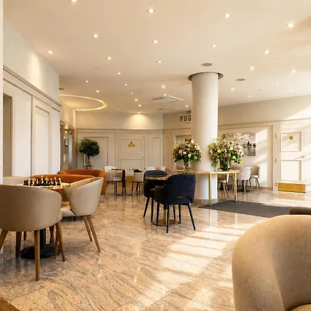 Plaza Boutique Hotel - Czech Leading Hotels-2