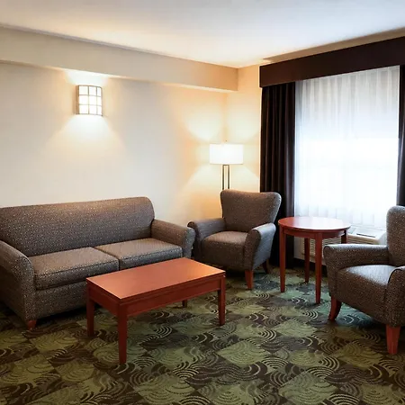 Deerfoot Inn And Casino-2