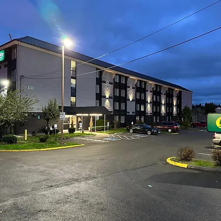 Quality Inn & Suites Everett-2