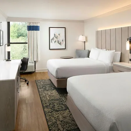 Four Points By Sheraton Richmond Airport-3