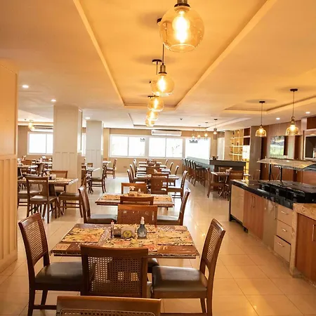 Golden Ville Hotel-3