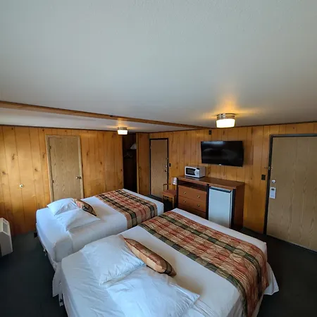 The Orca Inn-3