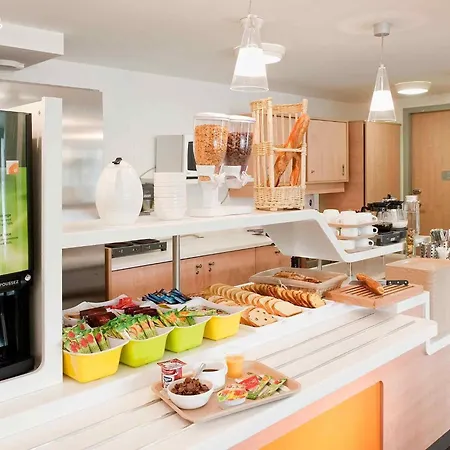 Ibis Budget Istres Trigance-3