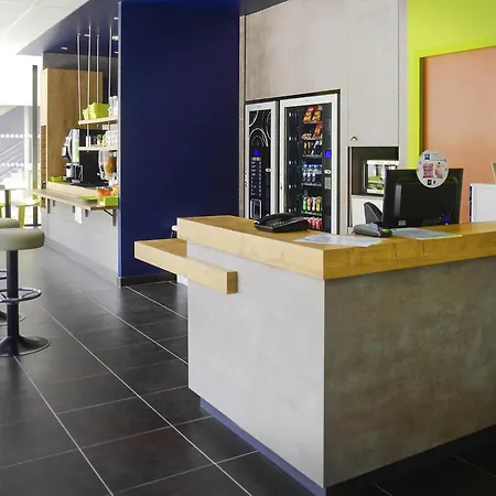 ibis budget Gare de Poitiers-3