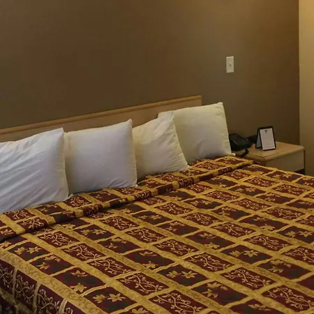 M Star Hotel Mansfield-3