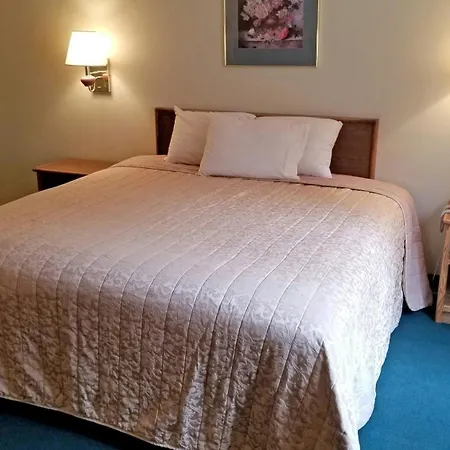 Keystone Boardwalk Inn And Suites-2