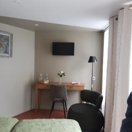 La Maison Des Buis-3