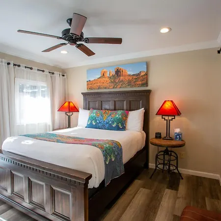 Lantern Light Inn - Romantic Getaway (Adults Only)-2