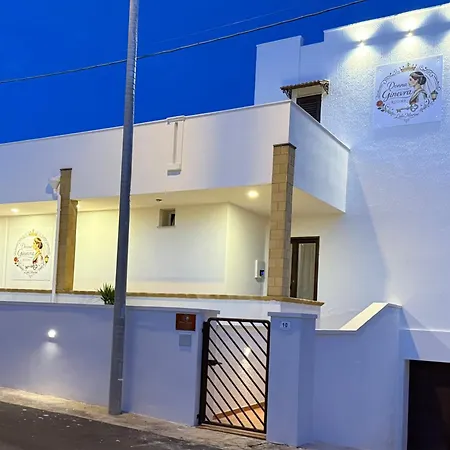 Donna Ginevra Rooms - A soli 300m dalla Spiaggia-3