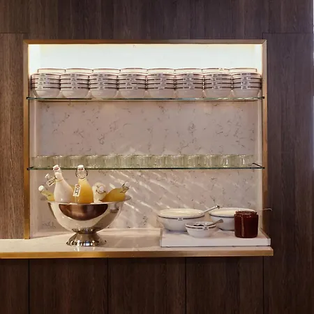 Henrik's Hotel-3