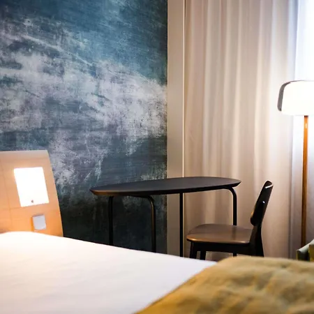 Novotel Bayeux-3