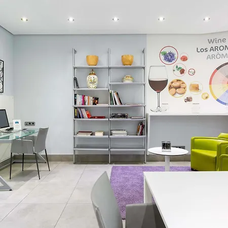 Ibis Styles Madrid Prado-2