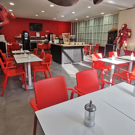 Ibis Styles Paris Saint Denis La Plaine-3