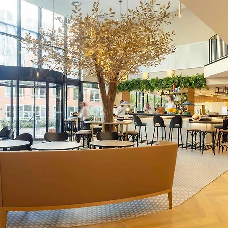 Novotel Paris Suresnes Longchamp-3