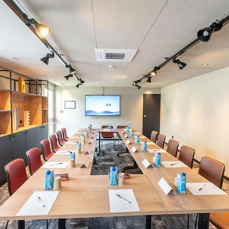 ibis Styles Orléans-3