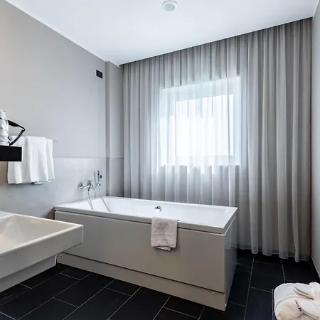 H2C Hotel Milanofiori-3