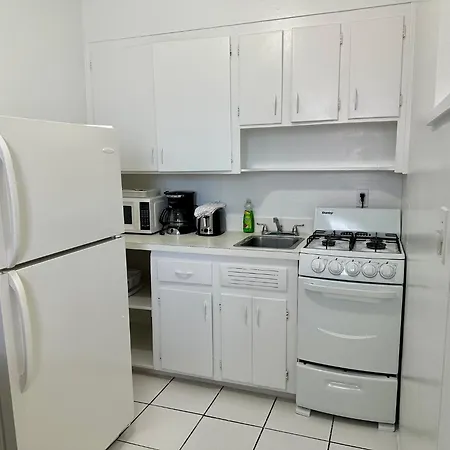Summerland Suites-3