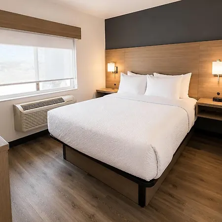 Majestic Canyon Lodge, A Dazzler Select By Wyndham-3