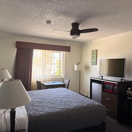 Morro Crest Inn-3