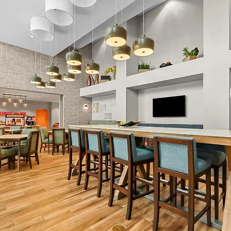 Hampton Inn & Suites El Paso West-2