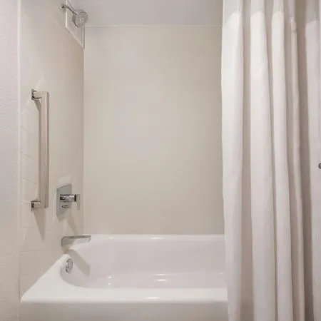 Fairfield By Marriott Anaheim Resort-2