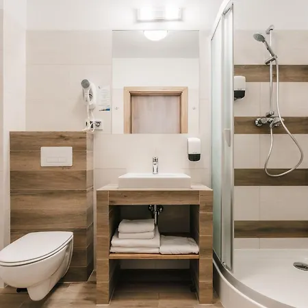 Hotel Polonez-2