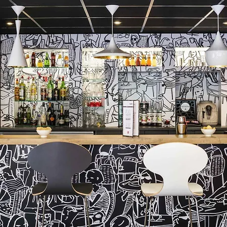 ibis Paris Pont de Suresnes Longchamp-2