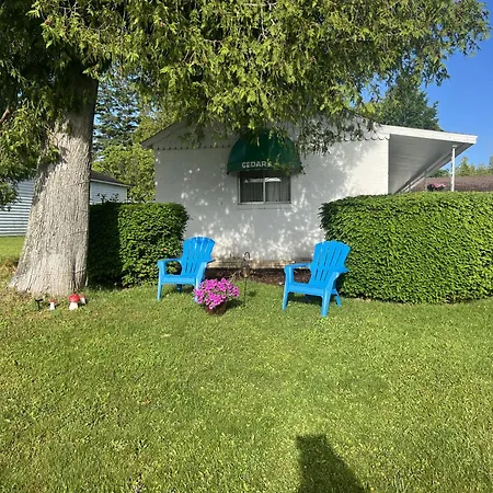 Cedars Motel-3