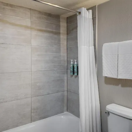 Best Western Fishkill Inn & Suites-2