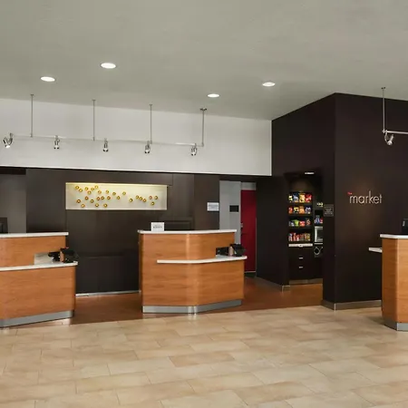 Courtyard By Marriott Fishermans Wharf-2