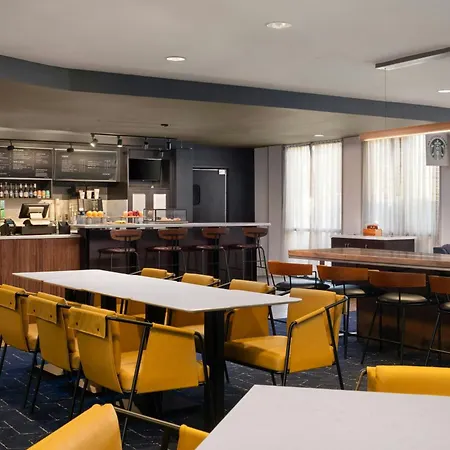 Courtyard By Marriott Valdosta-2
